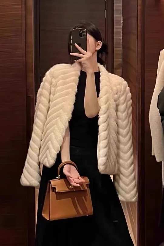 Elegant V Neck Herringbone Short Faux Mink Fur Jacket Women Long Sleeve Plush Jackets Woman Autumn Winter Fluffy Warm Outerwear