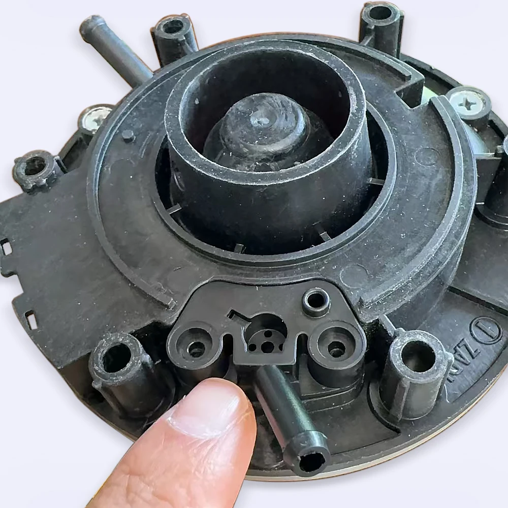 Motorcycle Fuel Tank Cap Base Interface Adapter Exhaust Gas Connector Accessories For Ducati Multistrada V2 950 1200 Diavel 1260