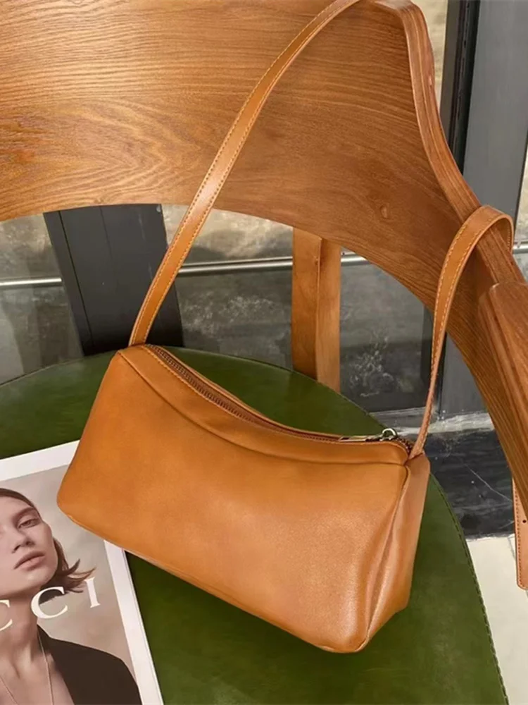 

YUHONGB Genuine Leather Women's Bag 2025 New Season Versatile High-End Feeling Top Layer Vegetable Tanned Cowhide Crossbody...