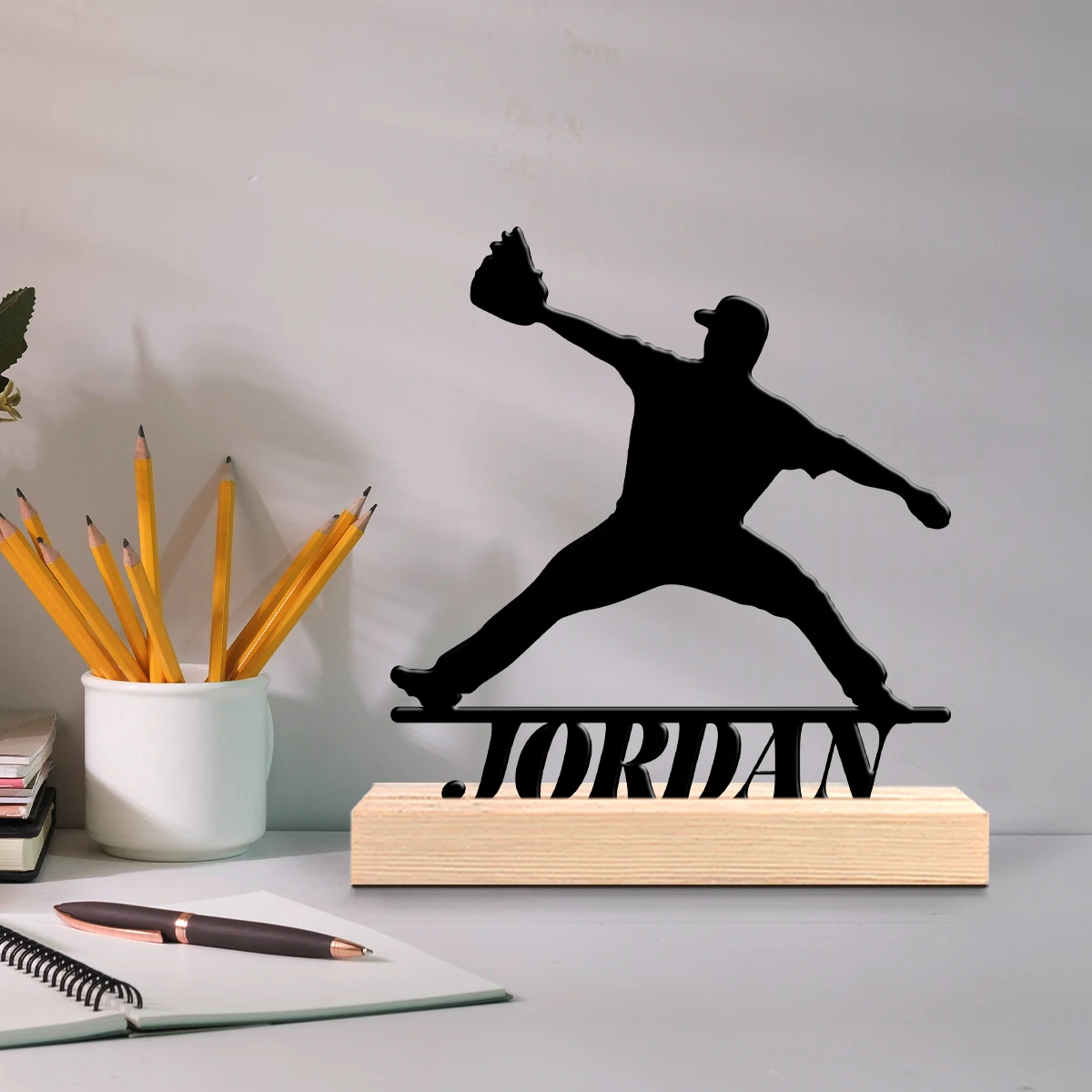1pc Metal Desktop Ornaments and Decorations Custom Content Equipped with Wooden Base Modern Rural Home Desktop Decorations