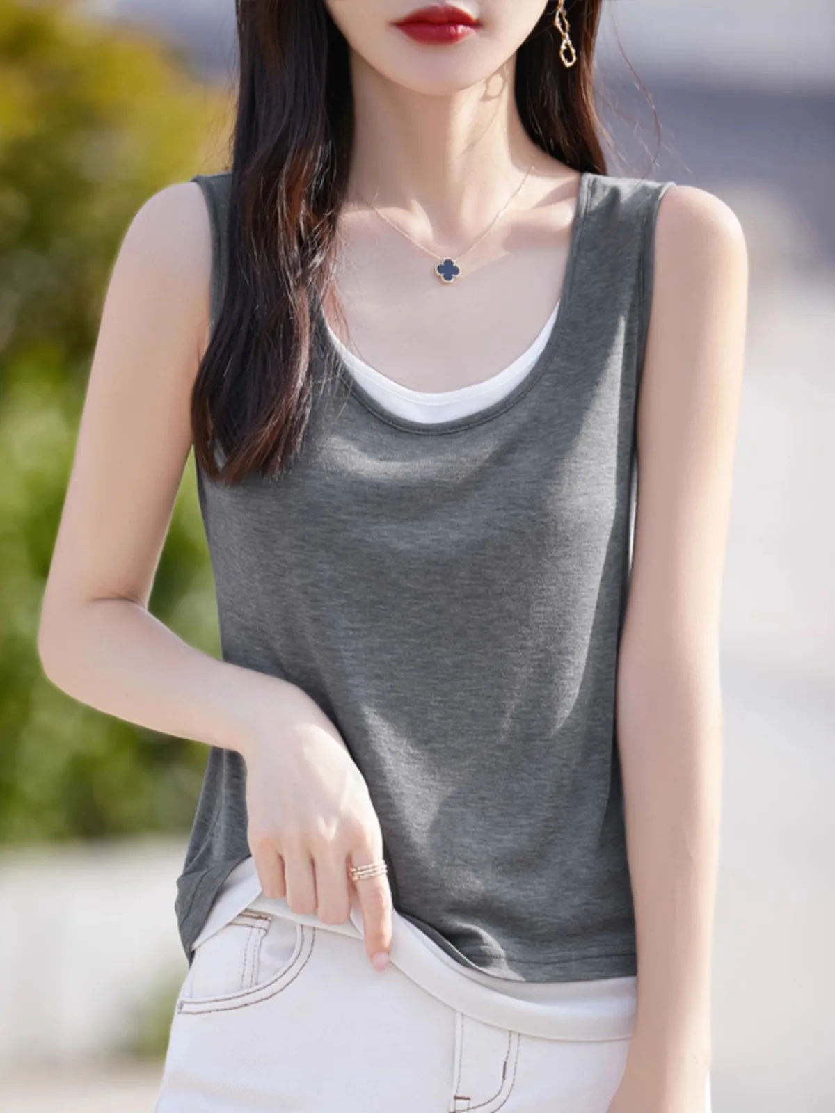 Diseño Sensation, Top informal holgado de verano para mujer, chaleco tejido de seda con tirantes, prendas de vestir exteriores de Color contrastante, dos piezas falsas