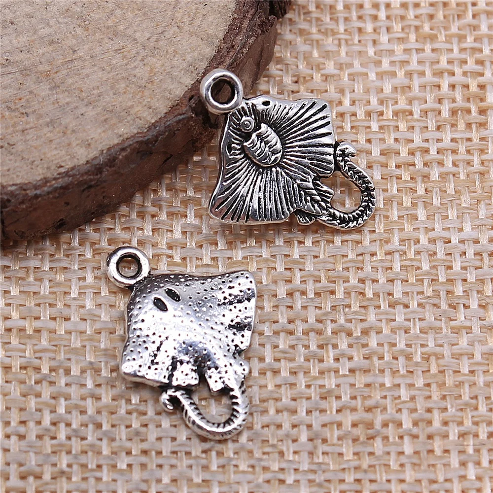 WYSIWYG 20pcs 21x13mm Charms Stingray Fish Mobula Antique Silver Color Making Pendant Fit Vintage Manta Ray Charms