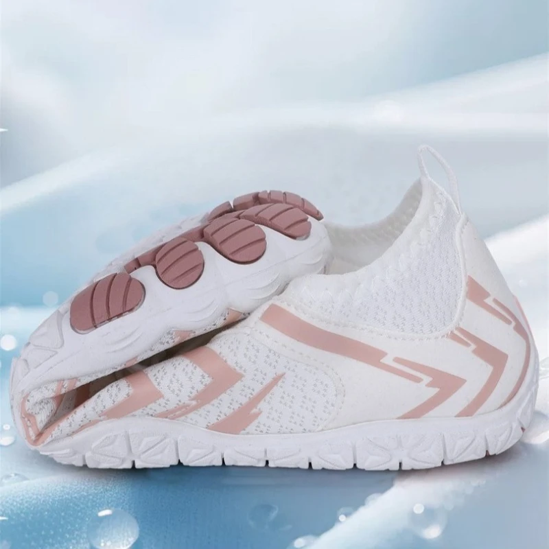 Breathable Women's Wading Shoes Quick Dry Men Water Sneakers Non-slip Barefoot Beach Aqua Shoes for Surfing Diving Boating