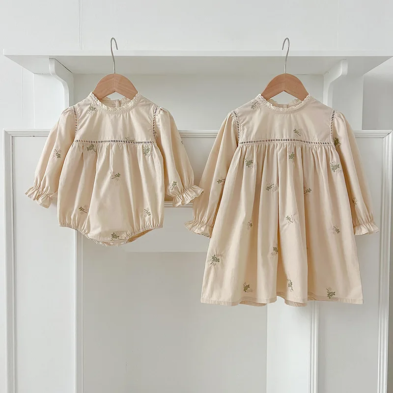 2025 Autumn Girls Long Sleeve Princess Dress with Embroidered Matching Sister Outfit Baby Romper Elegant Party Dress for Toddler