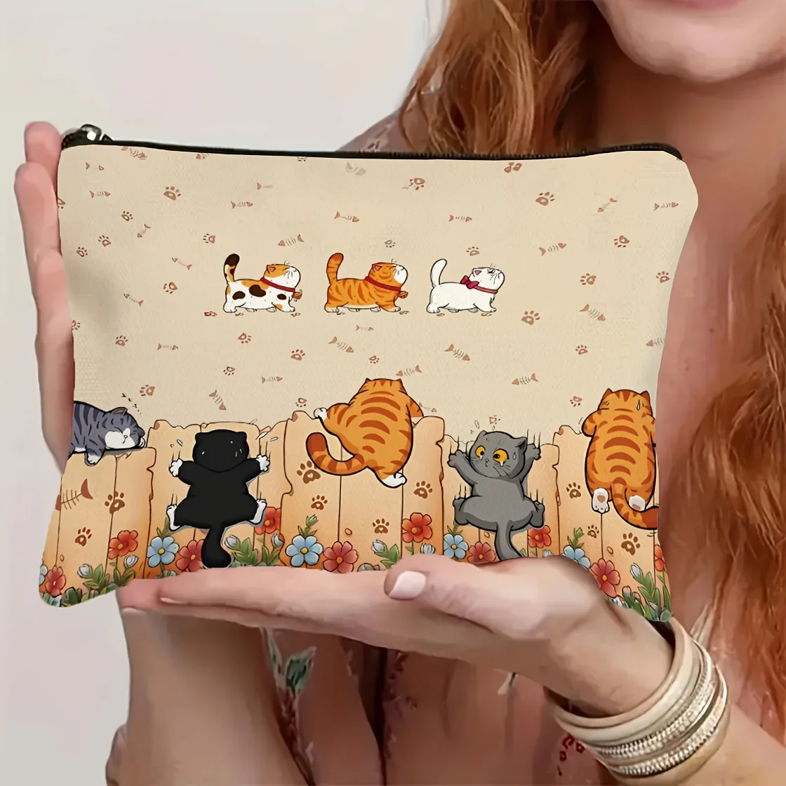 Cat-Themed Makeup Bag - Cute Kitten and Paw Print Design, Durable Polyester Zipper Bag, Multi-Colored Travel Toiletry Organizer, Perfect Gift for Cat Lovers, Adorable Cat Design, Lightweight Zipper Bag, Exclusive for Beauty Enthusiasts