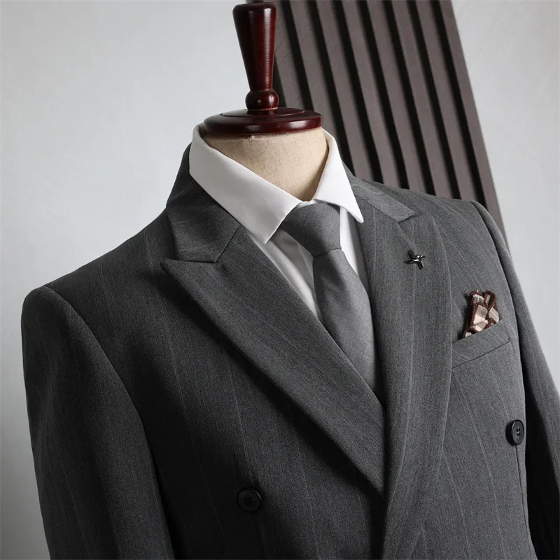 

080117 Men's three-piece suit Korean style slim groomsmen suit business casual wedding suit