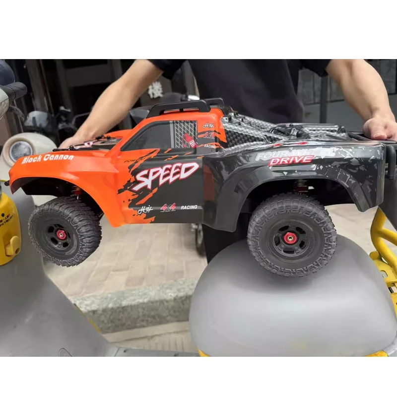 

JJRC C8822 1/8 Remote Control Car With Four-Wheel Drive, Full-Scale Racing Cars Without Brushes, High-Speed Off-Road Toy Vehicle