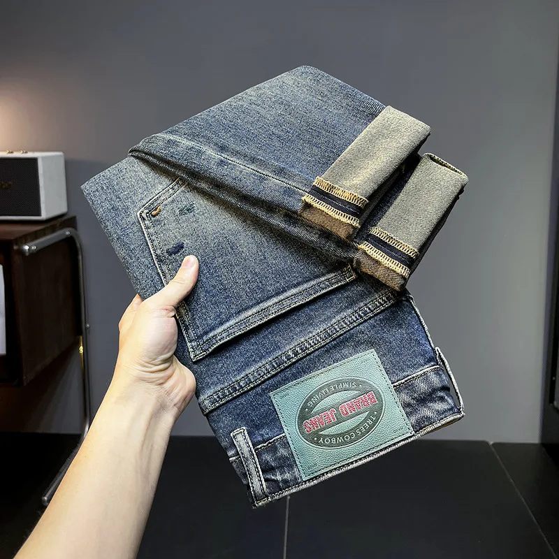 Jeans sobek untuk pria, celana Denim Slim-Fit bordir kelas atas Retro modis musim gugur musim dingin baru 2024