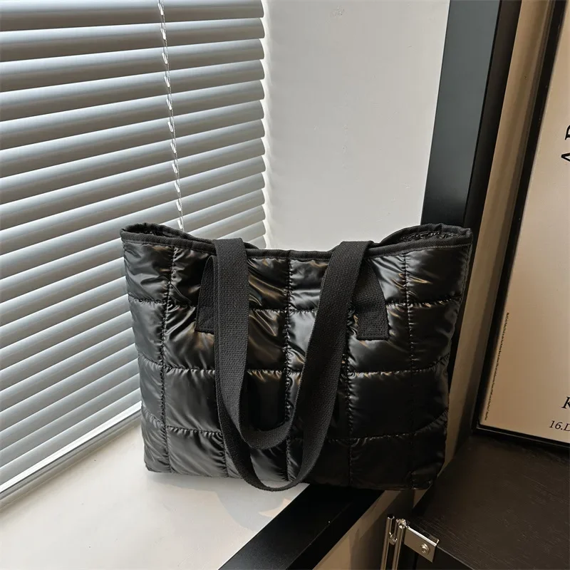 حقائب كتف كاجوال ذات سعة كبيرة للنساء حقيبة يد قطنية للمساحة حقائب يد عصرية للشتاء للاستخدام اليومي حقيبة بولسا الأنثوية