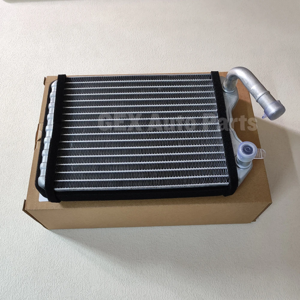 Aluminum Radiator Front Heater Core for Mitsubishi Montero Shogun Pajero 2 MK2 V20 V31 V32 V33 V43 V45 MB813485