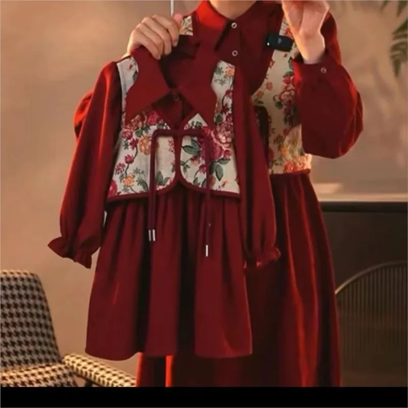 2026 Creative Parent Child Dress Long Sleeve Dress Chinese Buckle Vest Dress Parent Child Dress Girls'/Mother's Red Dress LJ016