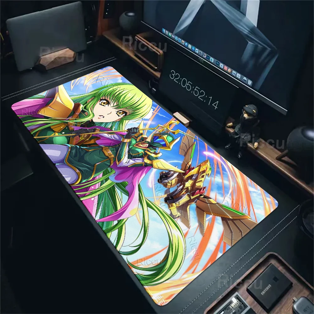 Anime GirlC-Code G-Geass Mouse Pad Anti Slip Rubber Edge Locked Thickened Laptop Gaming Desk Mat Office Desk Accessories Playmat