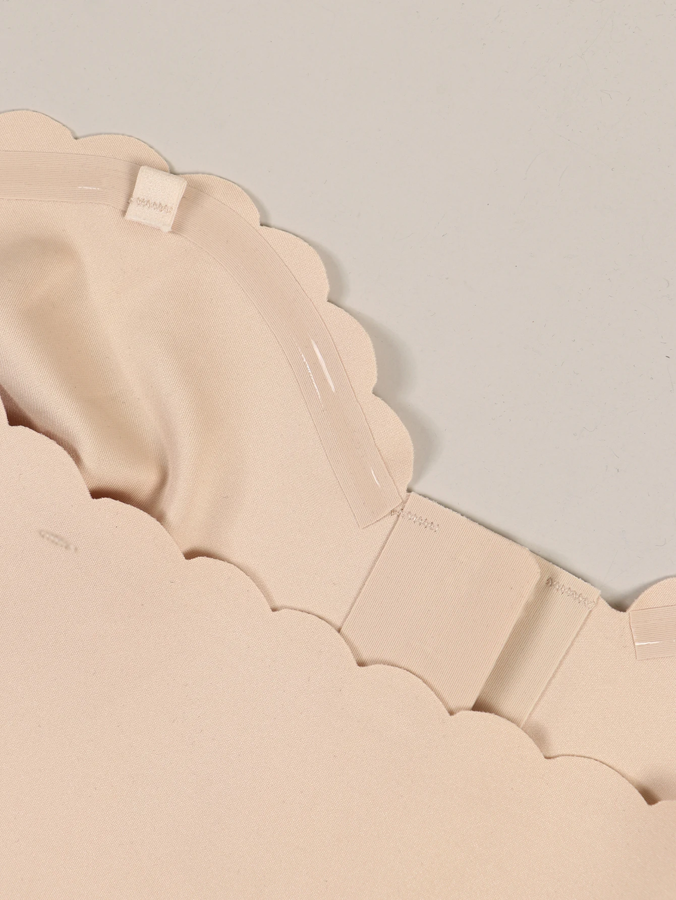 Teint Nahtlose, trägerlose Tube-Top-Unterwäsche mit vorderer Schnalle und abnehmbaren Brustpolstern, sexy geraffter BH für Damen im Sommer