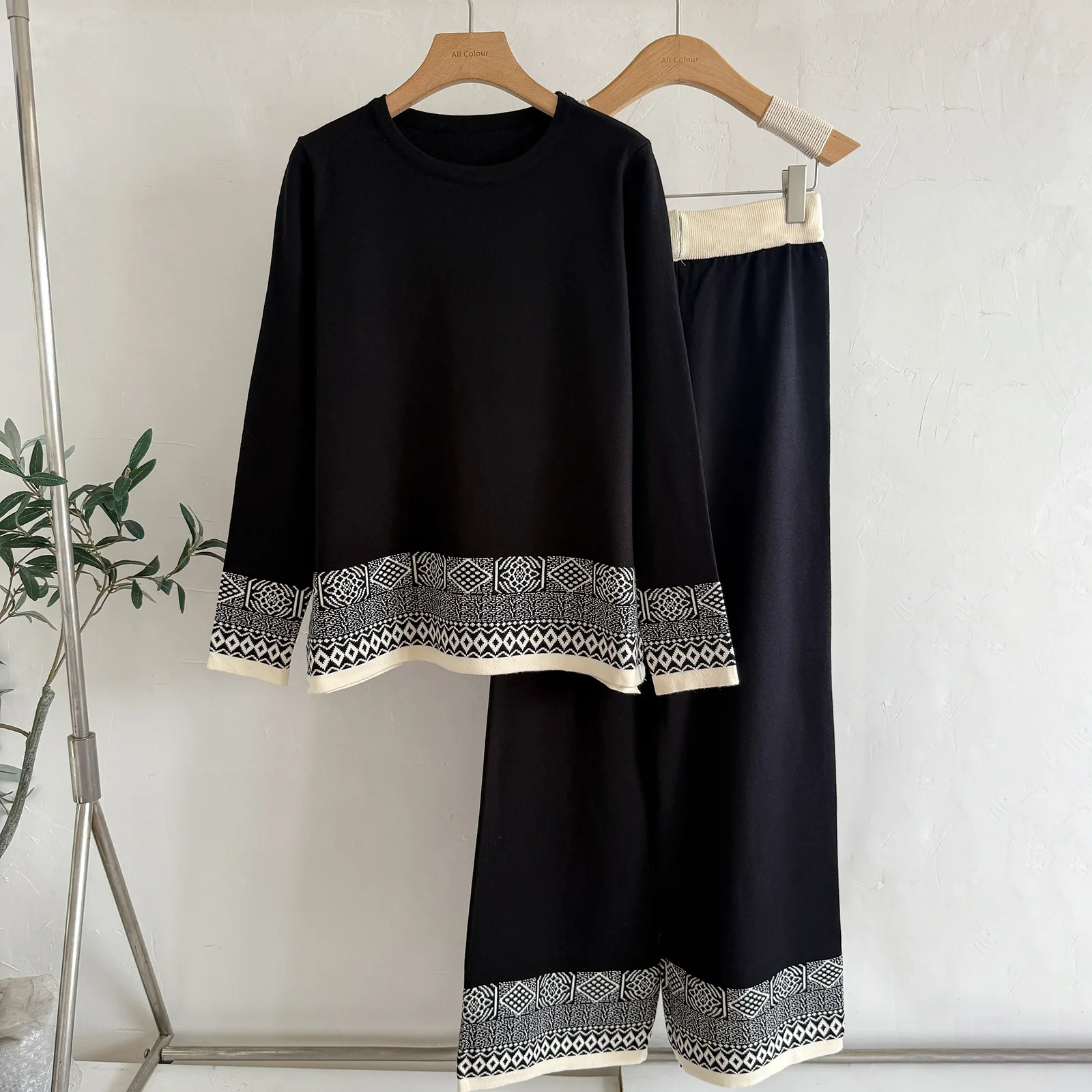 

Новинка 2023 года, свободный винтажный модный повседневный пуловер, топ, широкие брюки, брюки, вязаные комплекты из двух предметов, женские наряды