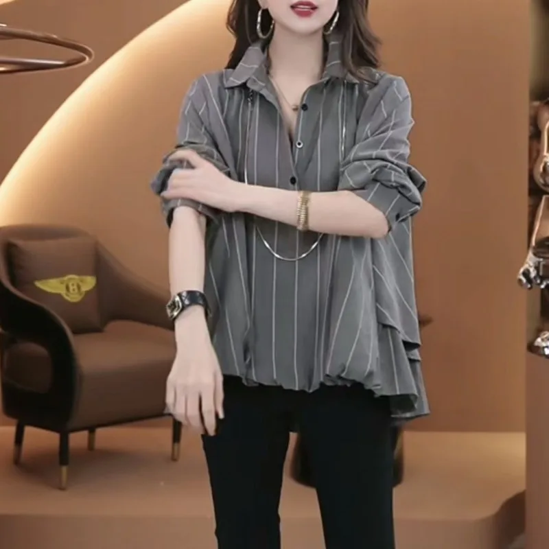 

New Vertical Striped Long-sleeved Shirt for Women in Spring and Autumn Fashionable Loose Versatile Top