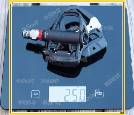 Dual-Side Power Meter Road Pedals (Assioma) - Accurate Power Tracking for Road Cycling, Boost Training Efficiency