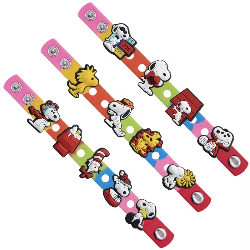 Miniso Hot Sale Snoopy Shoe Charms Cartoon Clogs Sandals Kawaii Dog Charlie Brown Diy Pvc Shoe Charms Aceessories Kid Gifts