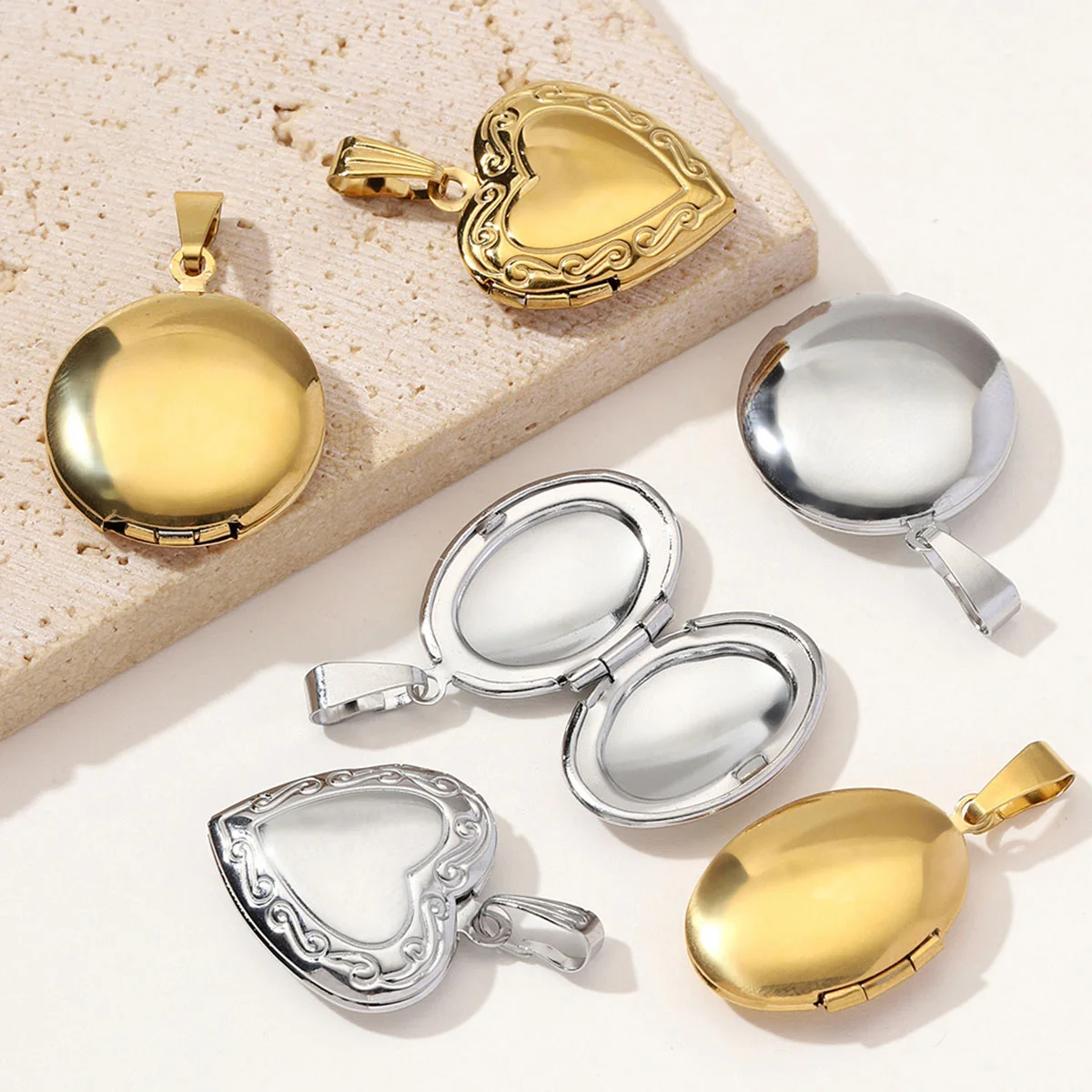 3pcs/Lot Wholesale Stainless Steel Round Oval Locket Picture Charm Rhinestone Love Heart Necklace Pendants Special Gift Jewelry