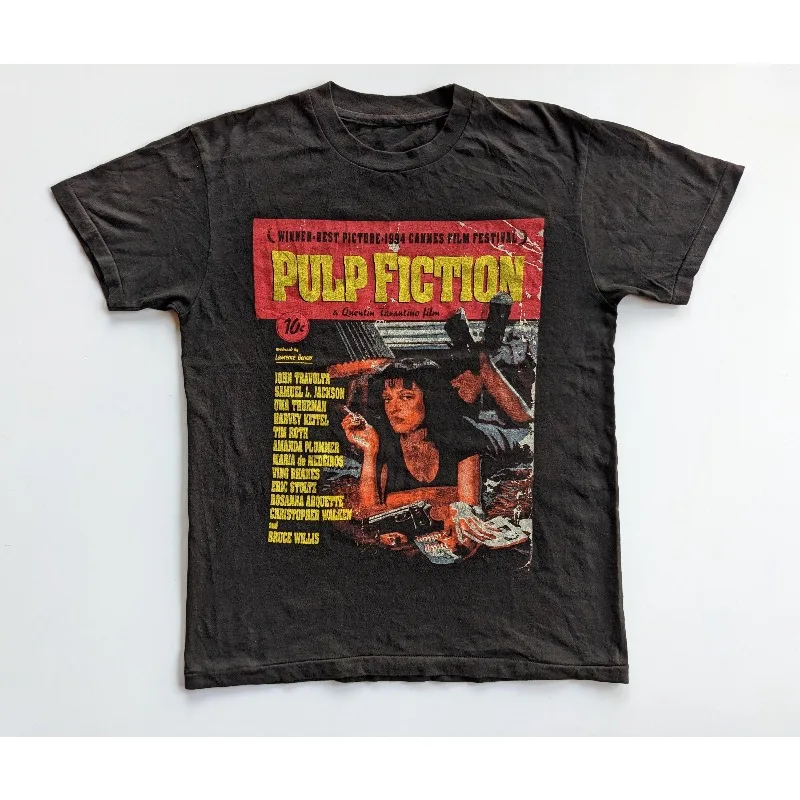 Retro Pulp Fiction Movie Merchandise Unisex T-shirt Suitable for All Seasons, Trendy Harajuku Style Y2K T-shirt