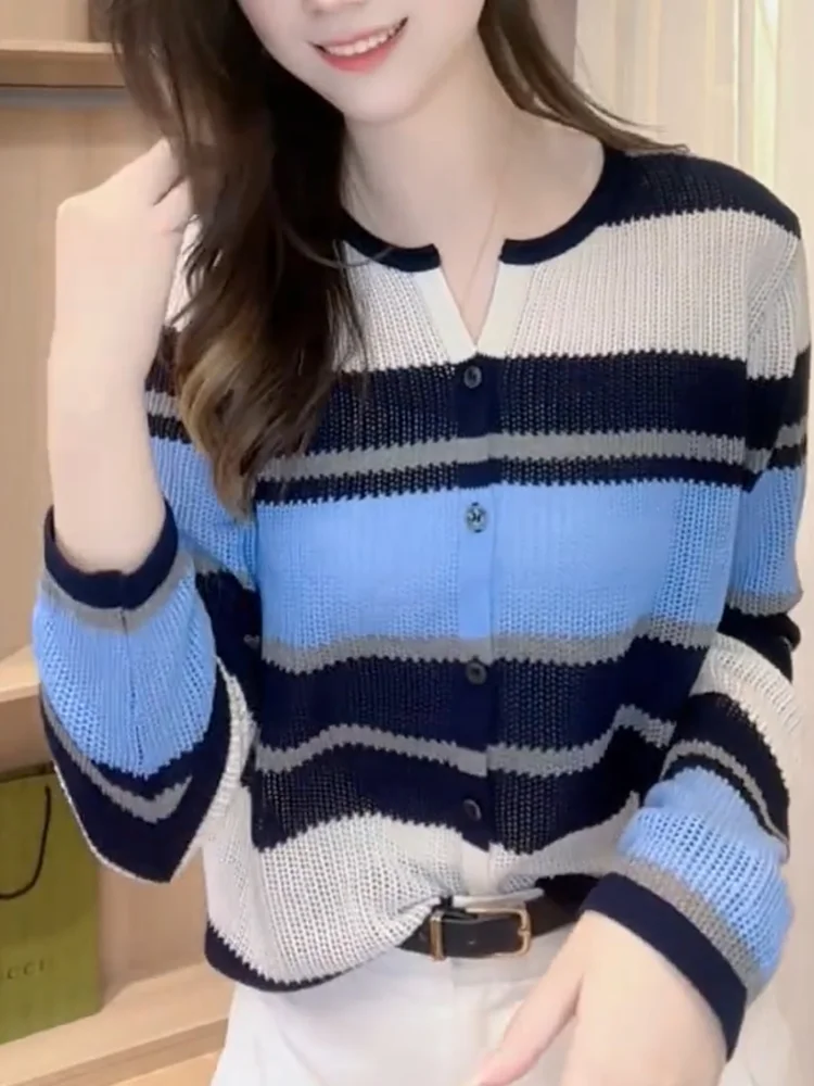 

Premium Knitted Stripe Open Cardigan Faionable Versatile Slimming Top for Autumn Season Large Size Comfortable Commute Sle