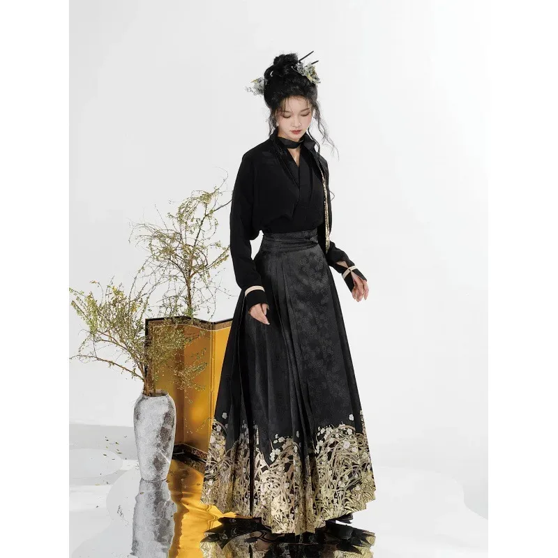 

Original Hanfu Skirt Chinese Style Costume Mamianqun Ming Horse Face Dress Improved Ming Dynasty Ancient Traditional Daily Wear
