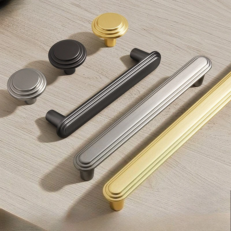 High End Golden Wardrobe Door Handle Modern Drawer Knob Simple Cabinet Handle Fashionable Zinc Alloy Solid Circular Handle