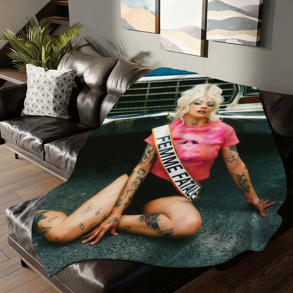 Singer Mon Laferte FEMME FATALE Blanket Soft and Skin Friendly For Couch Bed Napping Bedspread All Seasons Comforter