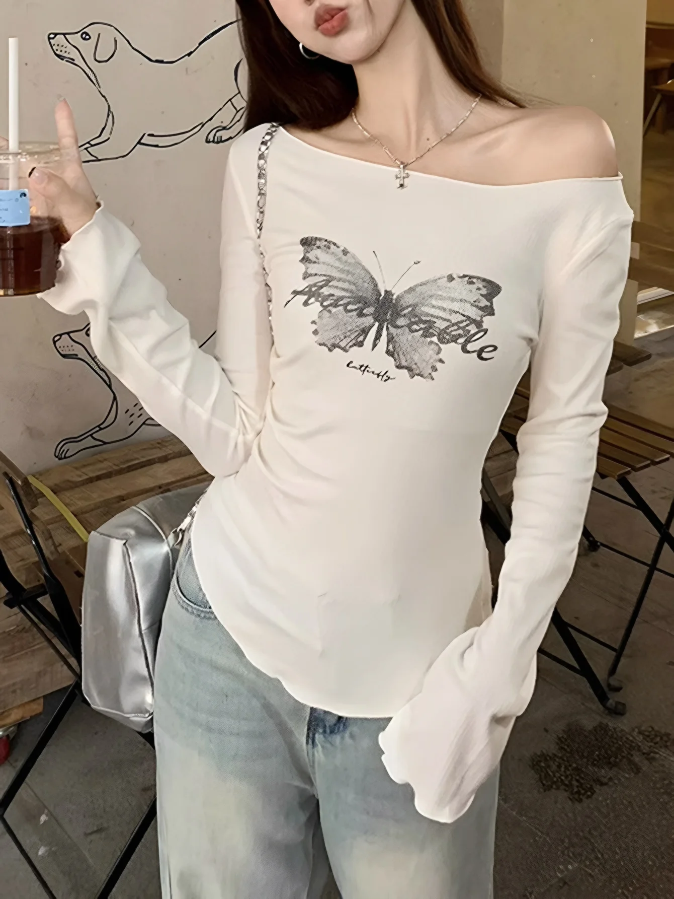 

Women's Korean Style Butterfly Long Flare Sleeve T-Shirt One-Shoulder Skinny Fit Basic Top for Autumn