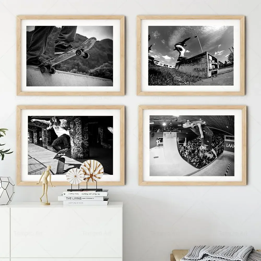Skateboarding Extreme Sports Posters Prints Black White Photo Canvas Painting Wall Art Pictures Room Decor Skateboard Lover Gift