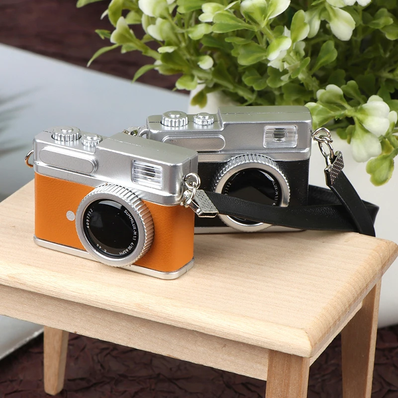 1Pc Mini Camera Model Dollhouse Miniature Retro Camera Model Decor Toy Can Shine