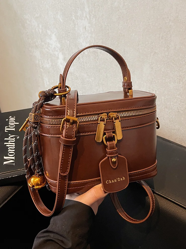 Luxury Burgundy Crossbody Bag 2025 New Women\'s Double Zipper Letter Design Underarm Bags Elegant High End Ladies Handbag Trend