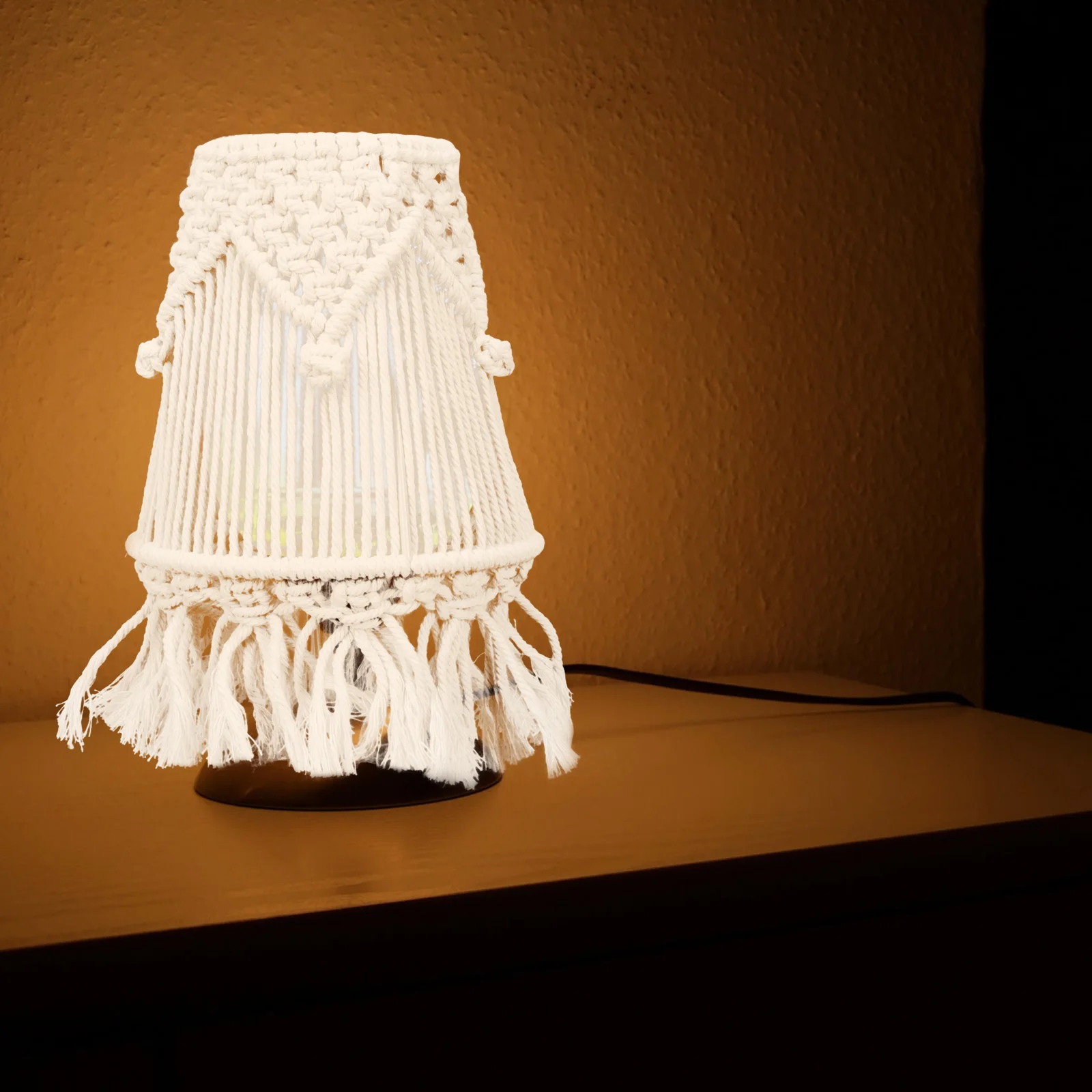 

Cotton Rope Lampshade Macrame Woven Decorative Bohemia Style Lampshades for Bedroom Living Room Home Hotel Table Lamp Ceiling