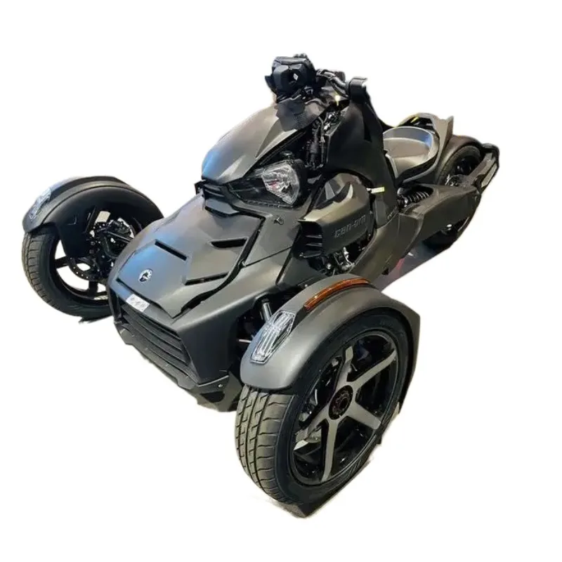 

All-terrain 3-wheel motorcycle is stable and flexible, taking into account power