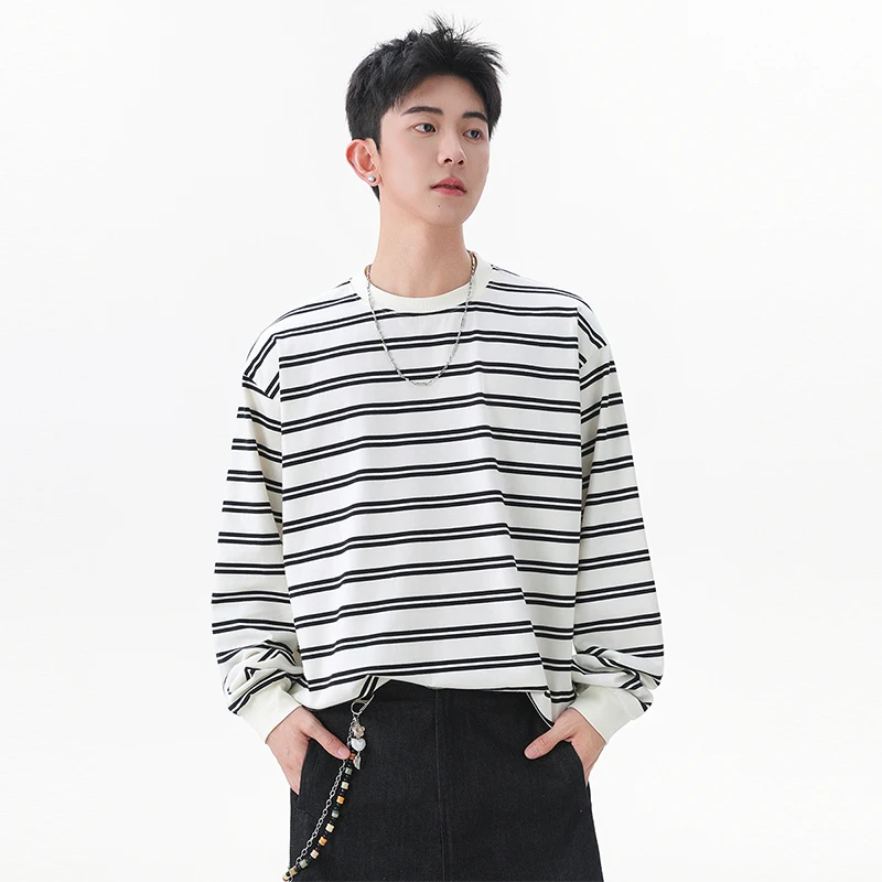 

Минималистичная японская футболка большого размера в полоску, 95% хлопок, дышащая, подходит для повседневной носки. Унисекс