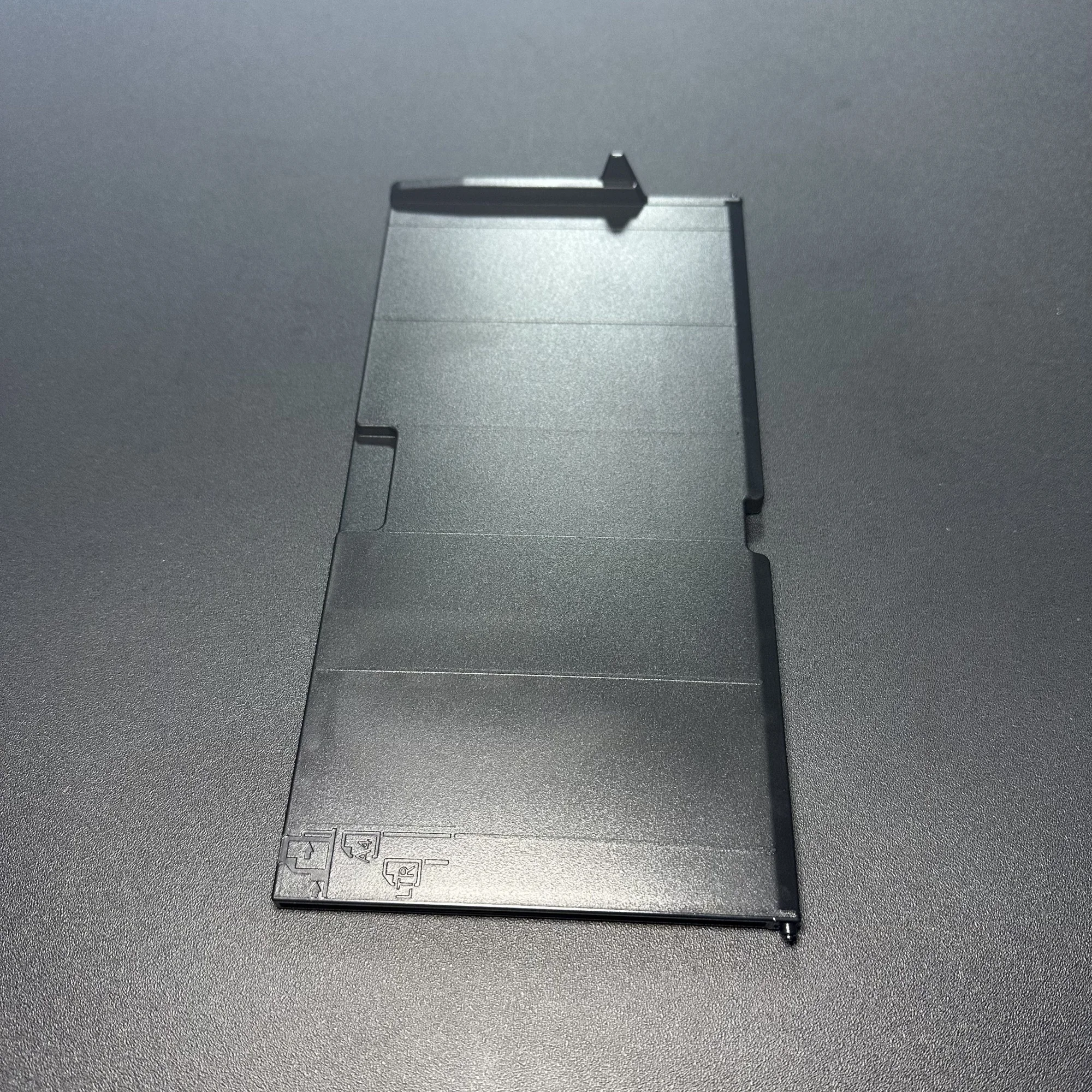 

1569308 1620221 Опора входного лотка для бумаги в сборе для EPSON L210 L220 L222 L350 L355 L360 L362 L365 L366 L380 L455 L456 L485 L361*1