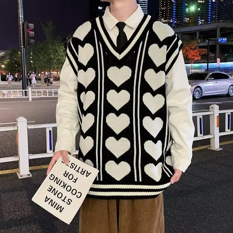 

Man Clothes Waistcoat Vest Heart Knitted Sweaters for Men Print Sleeveless Cute Graphic New in 90s Vintage Street S Neck Cotton