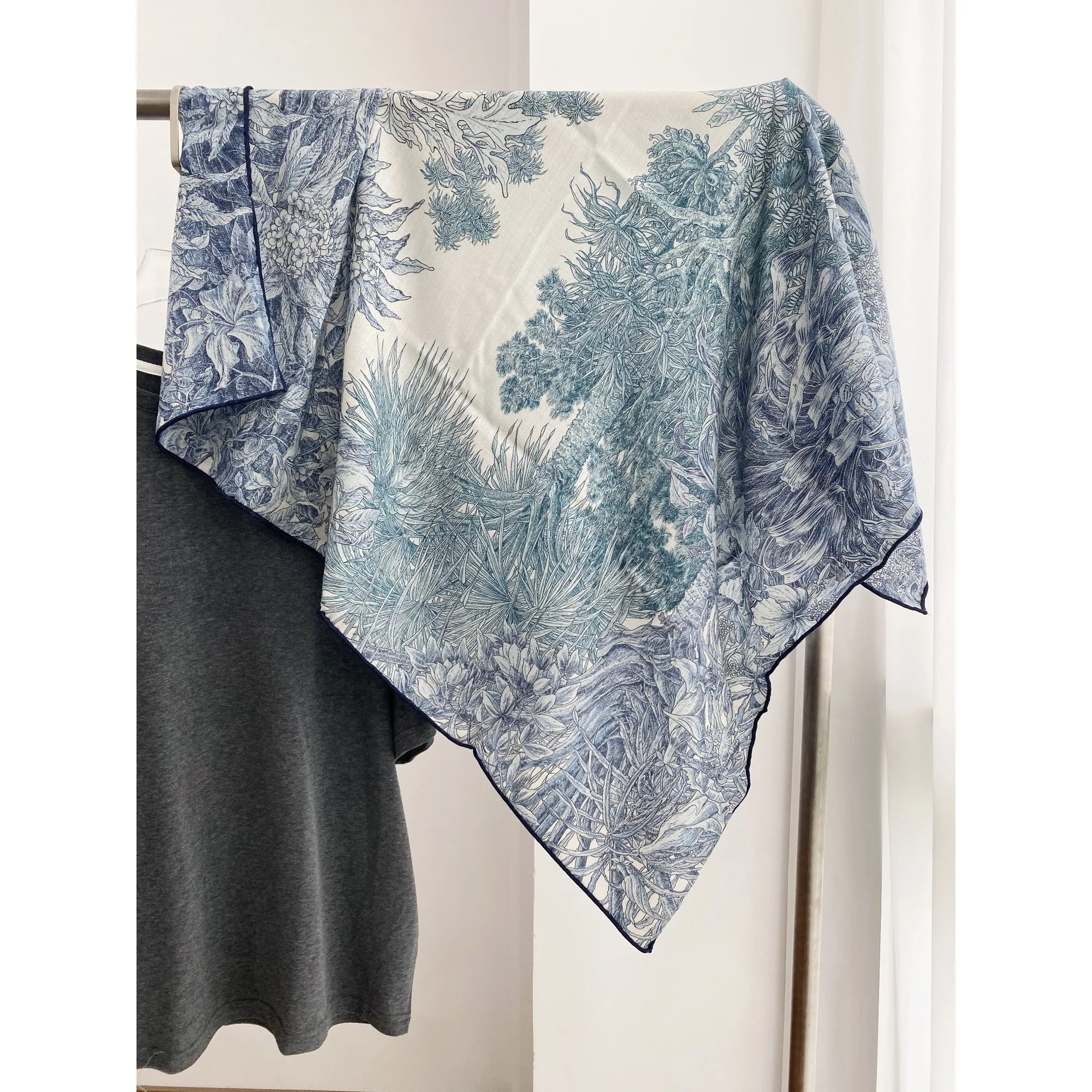 

Silk Wool Scarf Luxury Designers Hair Bag Scarfs for Female Herms Rolled Shawls Winter Square Scarfs Christmas Lover Gift