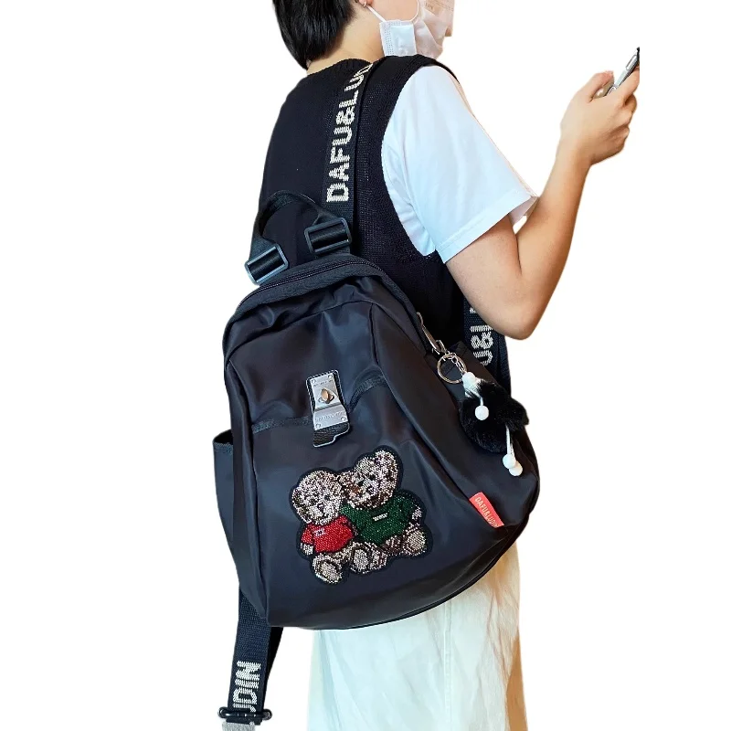 

Cute Bear Pattern Women Backpack Hot Diamond Oxford Women's Bags Trend 2025 Travel Ita Backpack Schoolbag Mochilas Mujer