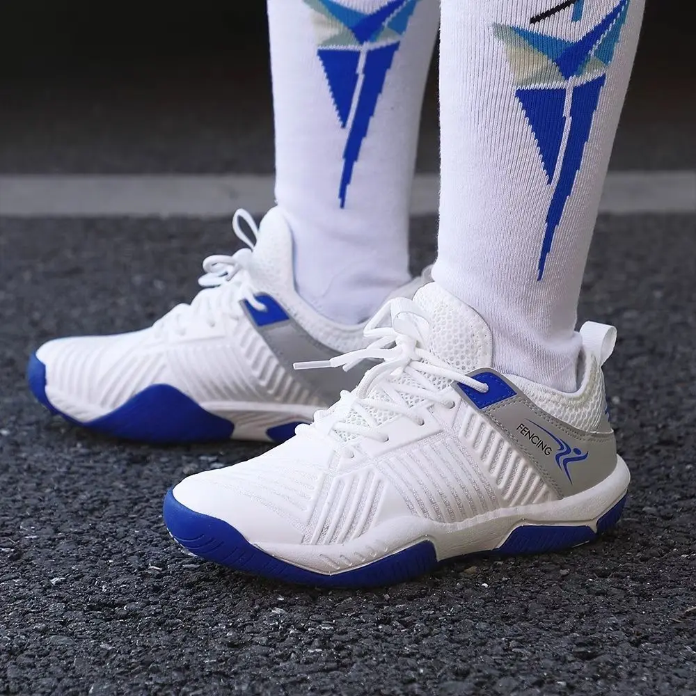 

2025 New Badminton Shoes Men's and Women's Non-Slip Lightweight Badminton Training Shoes Women's Tennis Sneakers