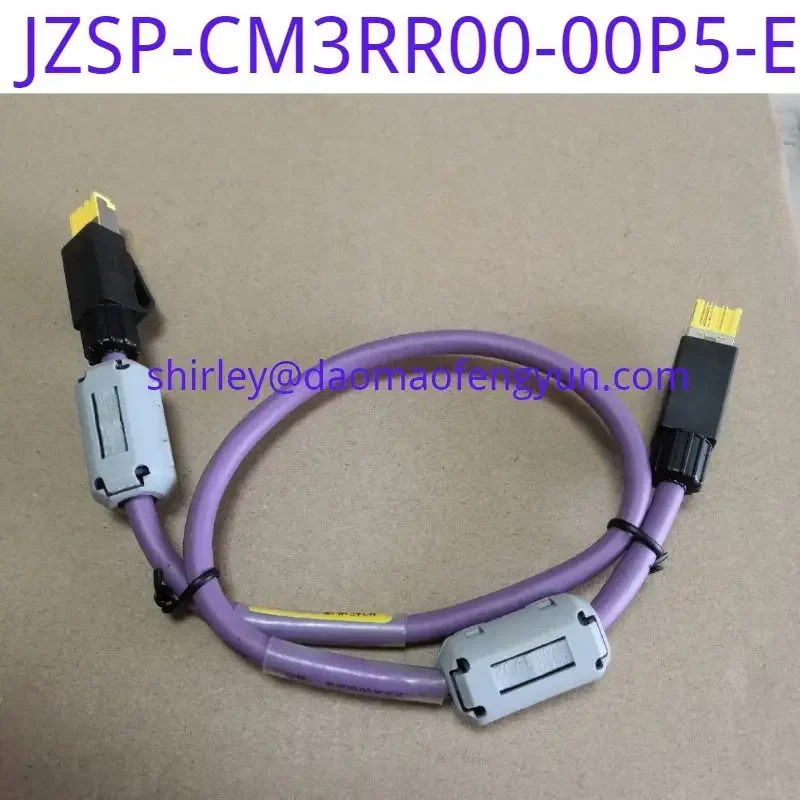 

Совершенно новая линия связи SYNTEC M3, линия драйвера сервопривода JZSP-CM3RR00-00P5-E, линия передачи данных