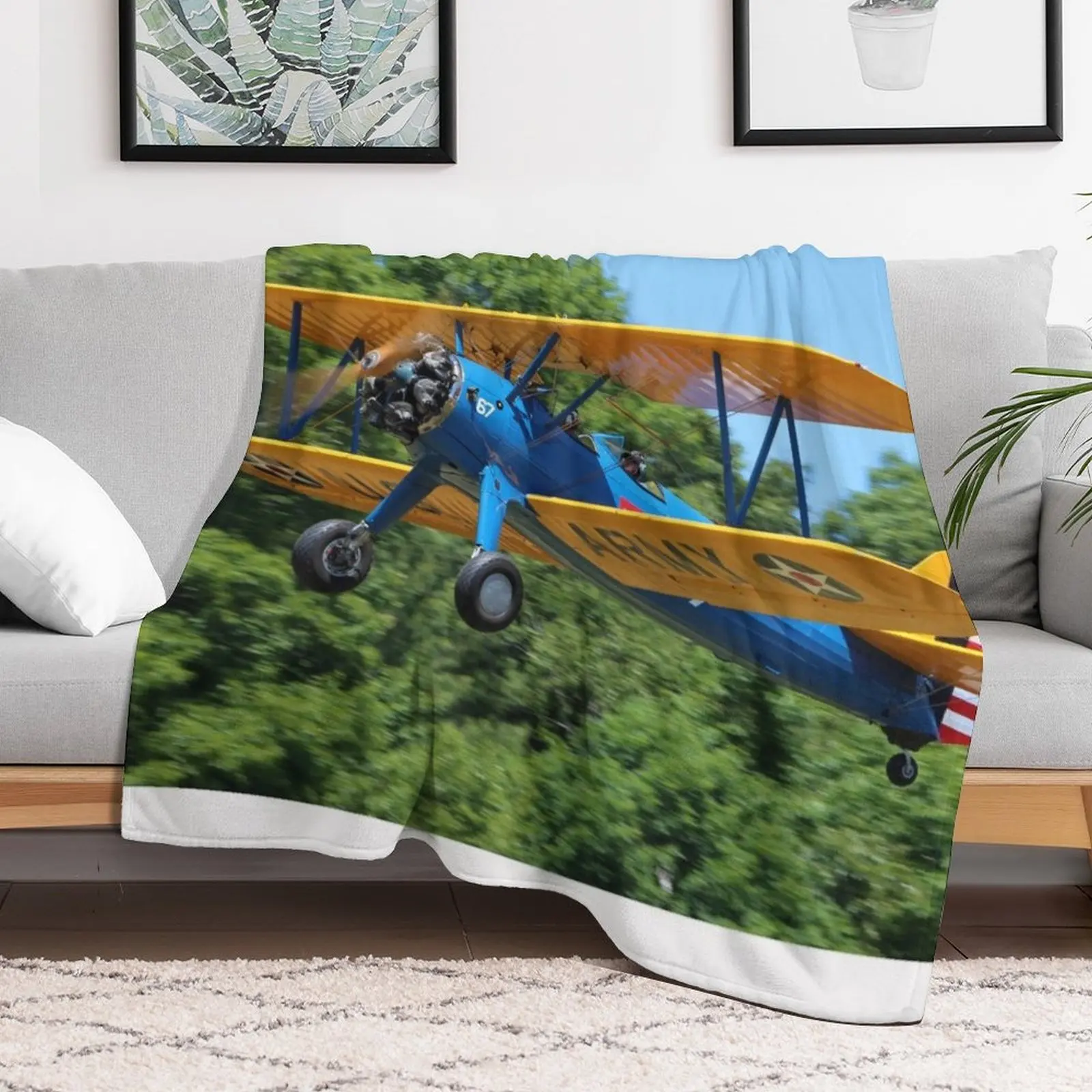 Boeing-Stearman Kaydet Biplane Trainer Aircraft Taking Off Throw Blanket Hairy Bed linens Blankets