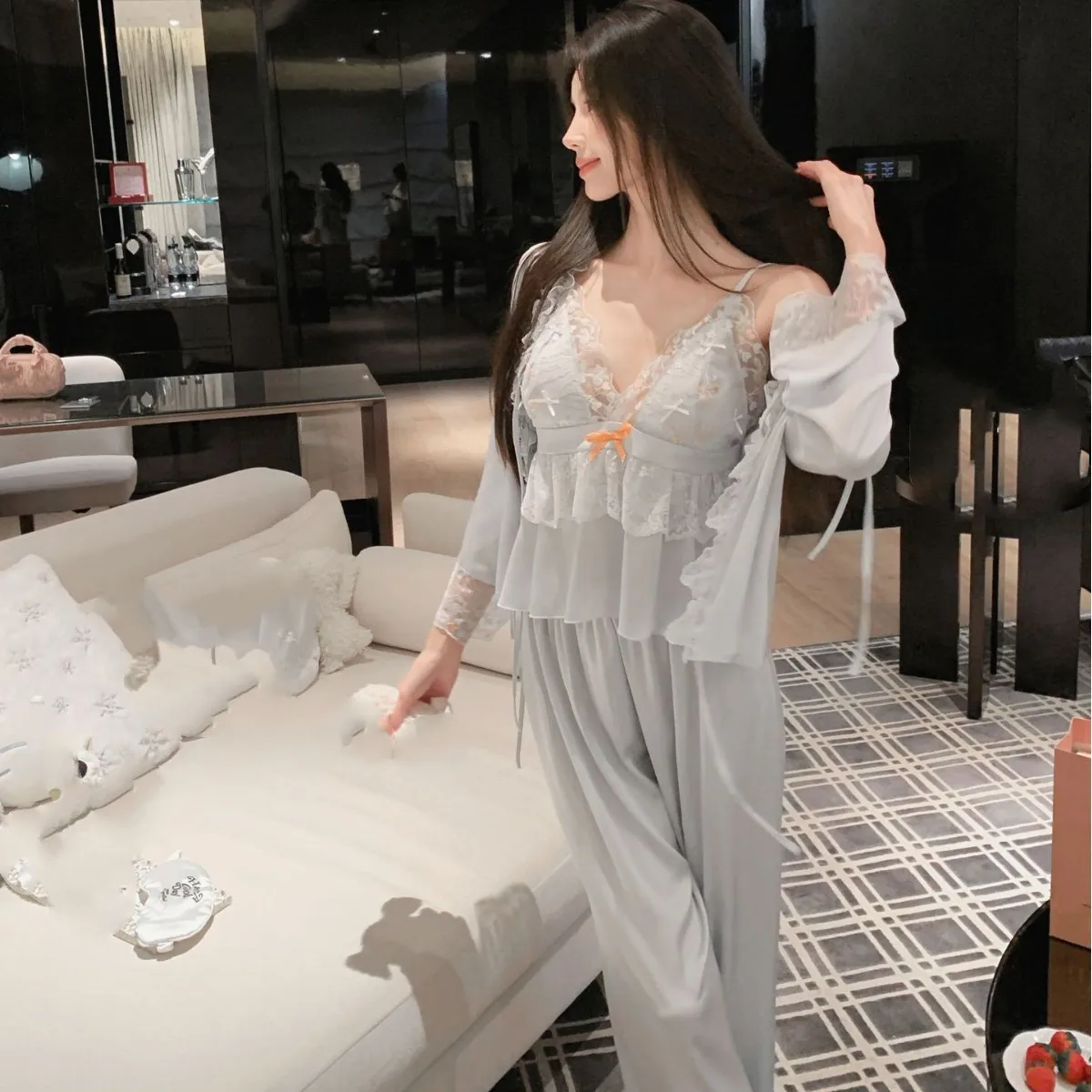 

Женский комплект для сна: атласная ночная рубашка с кружевной аппликацией, шорты-комбинезон, повседневная свободная ночнушка