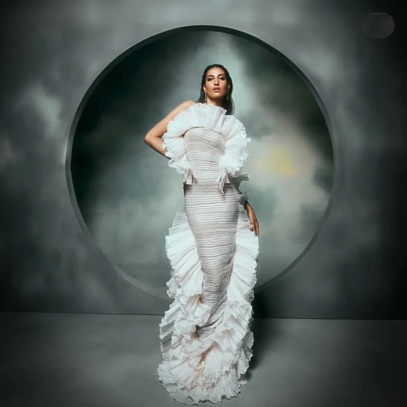 Elegance White Women Dress Pleated Off Shoulder Formal Occasion Evening Gowns Straight Sheer Backless Party Dresses Long