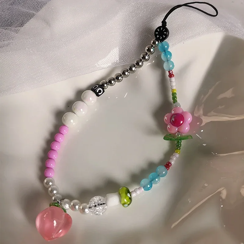 

Honey Peach Pendant Bracelet Mobile Phone Lanyard Women's Small Fresh Short Wrist Strap Handmade Beaded Chain Universal Strap