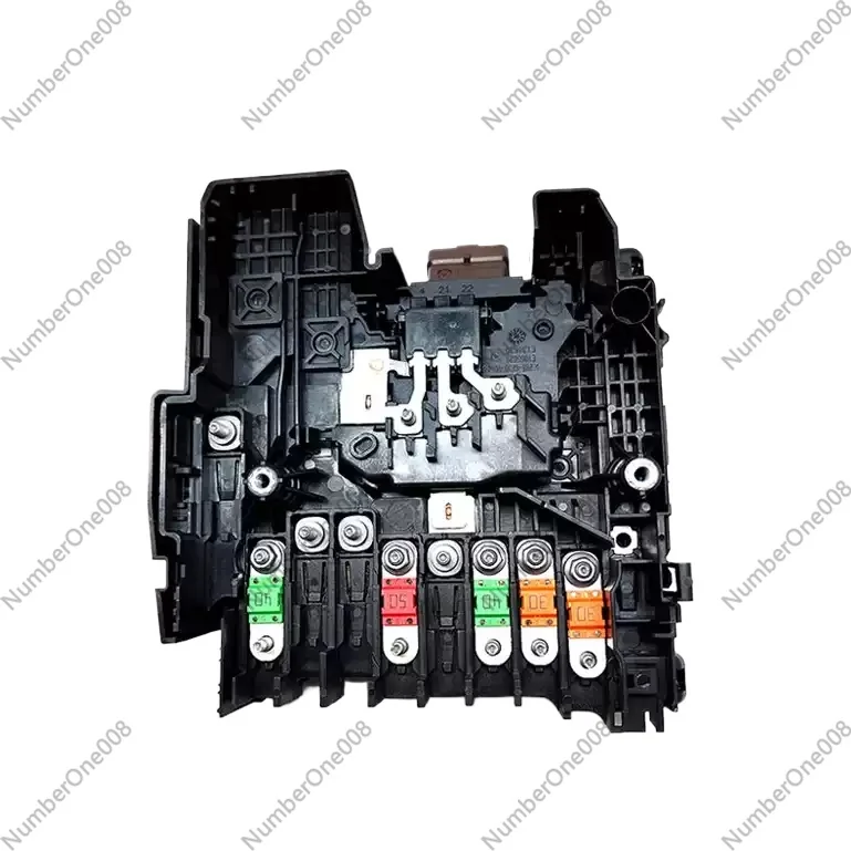 Suitable for Peugeot 308S 408 4008 Citroen C4 Picasso 9675350380 9675350280 Suitable for Peugeot 308S 408 4008C4 Battery Manager