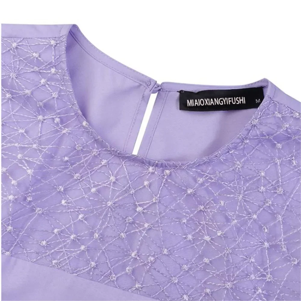 Mooie elegante effen kleur moslim damesjurk retro kant casual lange mouw o-hals losse lange jurk 2025, lentekleding gewaad