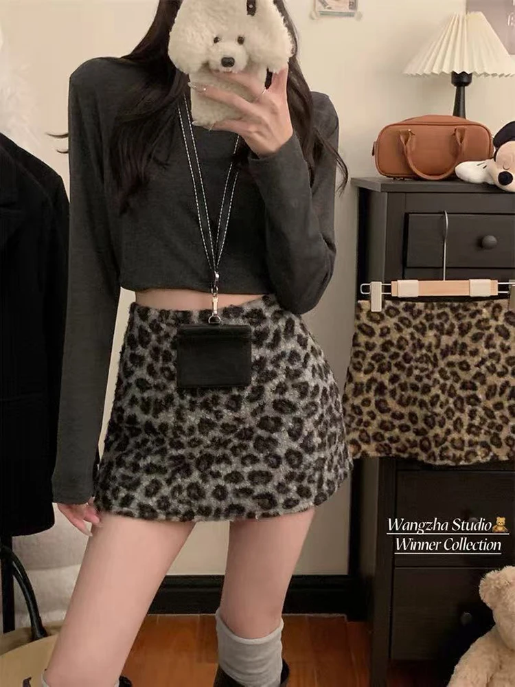 Vintage Leopard Print Mini Skirts for Women Spring New Faux Lamb Slim Skirts Y2K Korean High Waist Streetwear Bodycon Skirts New