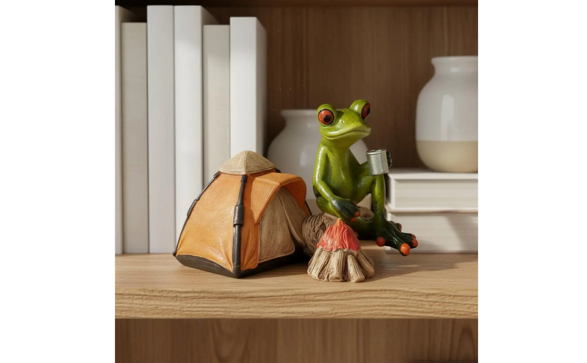 Resin Frog Statue with Tent Novelty Design Camping Frog Figurine House Decoration Detailed Craftsmanship Handmade for Shelf