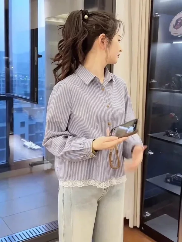 

Модная женская рубашка в полоску с кружевной отделкой, весенняя модная милая рубашка маленького размера с длинным рукавом и воротником, теплая одежда