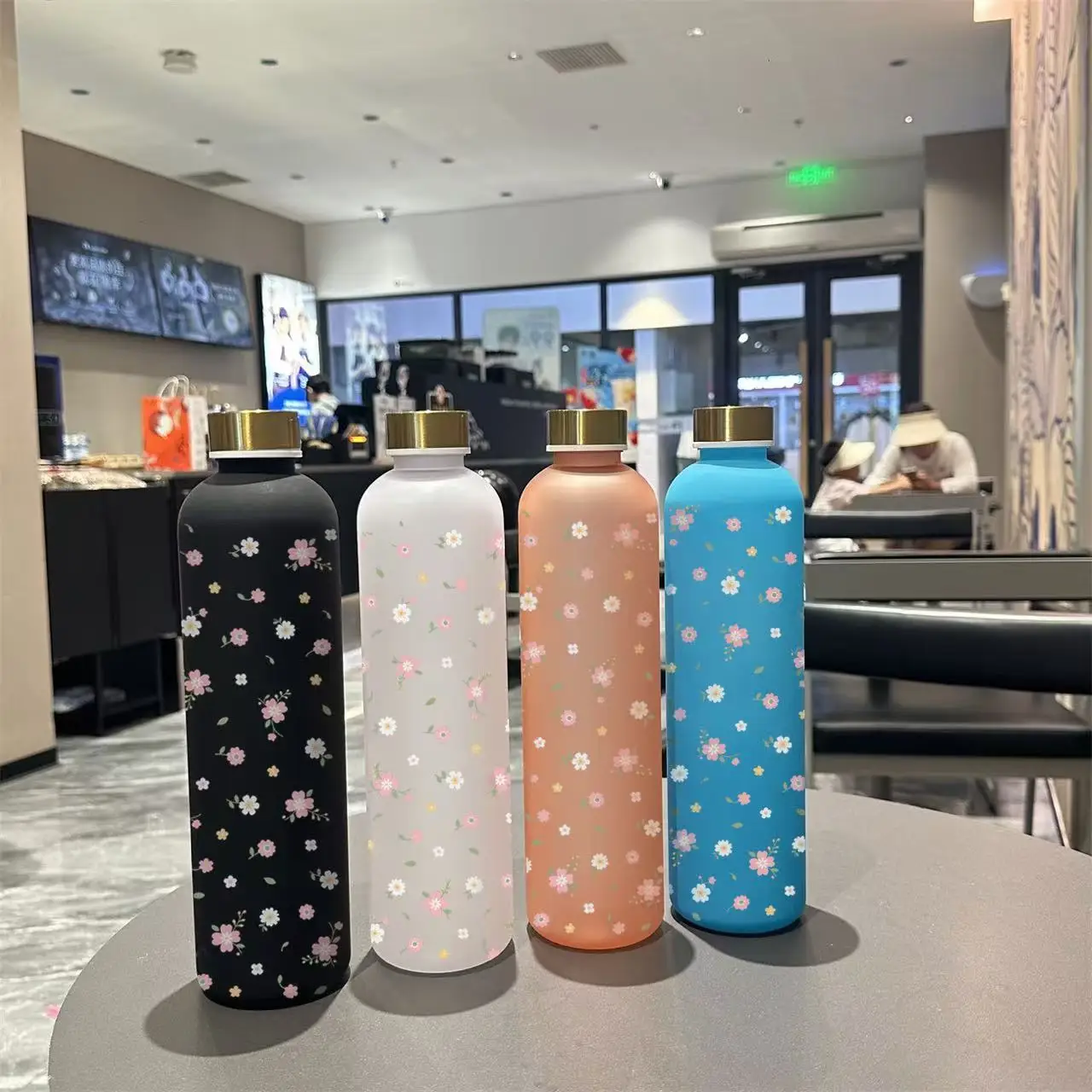 

3D Printed 1000ml Large-Capacity Water Cup with Full-Printed Cartoon Floral Patterns – Fresh & Minimalist Style, Frosted Premium